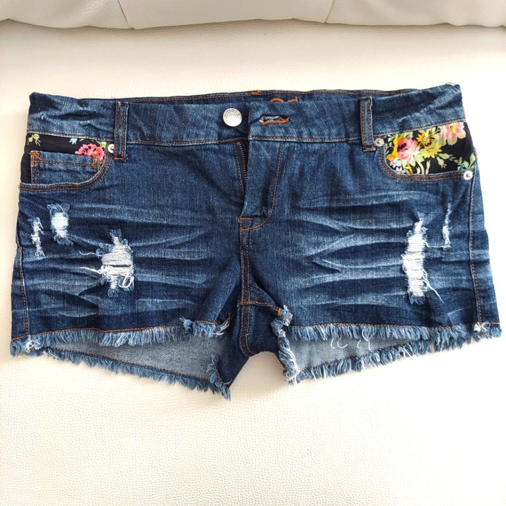 Rue 21 Denim Short Shorts Sz 11